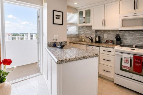 Condominio en venta en Pompano Beach, Florida, 2 dormitorios, 74.32 m2 № 2341008 - foto 8