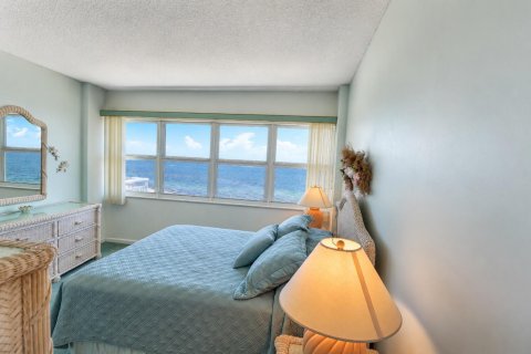 Condominio en venta en Pompano Beach, Florida, 2 dormitorios, 74.32 m2 № 2341008 - foto 23