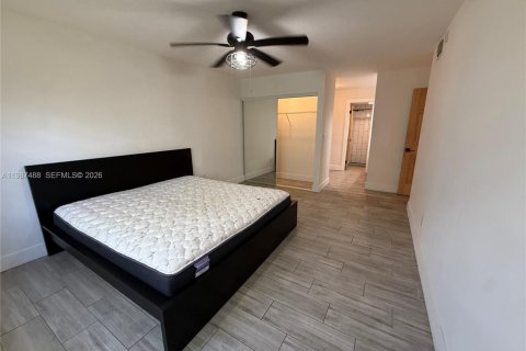 Condominio en alquiler en Cutler Bay, Florida, 2 dormitorios, 110.65 m2 № 2048715 - foto 9