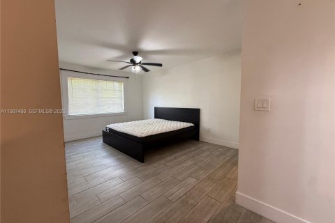 Condominio en alquiler en Cutler Bay, Florida, 2 dormitorios, 110.65 m2 № 2048715 - foto 8
