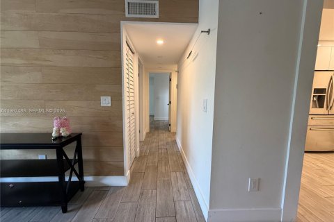 Condominio en alquiler en Cutler Bay, Florida, 2 dormitorios, 110.65 m2 № 2048715 - foto 4