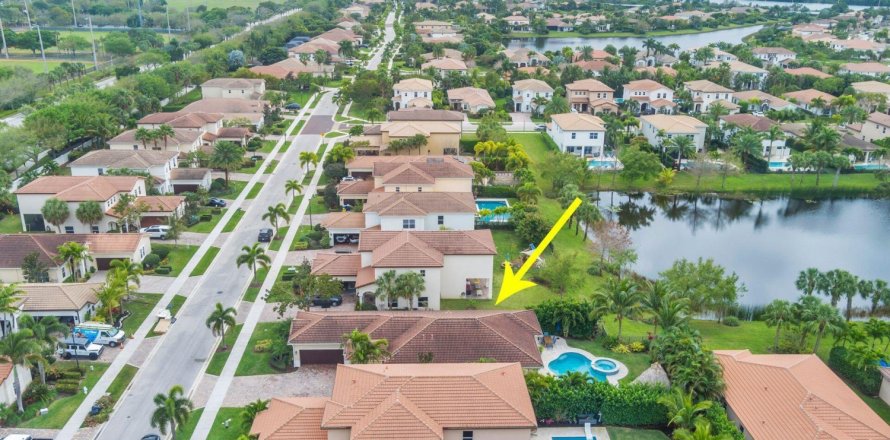 House in Jupiter, Florida 4 bedrooms, 216.83 sq.m. № 1058910