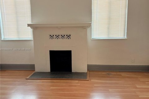 Снять в аренду виллу или дом в Дания-Бич, Флорида 3 спальни, 102.19м2, № 1991197 - фото 4