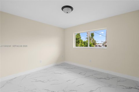 Снять в аренду виллу или дом в Майами, Флорида 4 спальни, 151.15м2, № 2046601 - фото 13