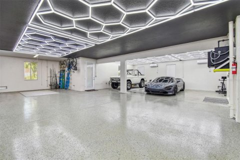 Casa en alquiler en Saint Petersburg, Florida, 3 dormitorios, 239.13 m2 № 1784398 - foto 8