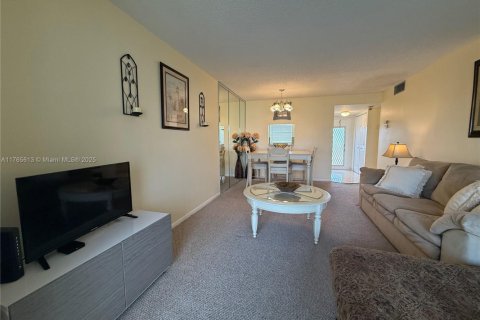 Condo in Sunrise, Florida, 1 bedroom  № 1736184 - photo 24