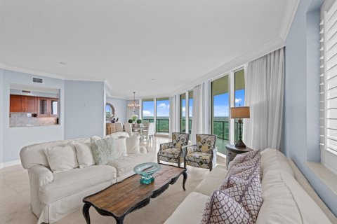 Condo in Palm Beach Gardens, Florida, 3 bedrooms  № 2181374 - photo 3