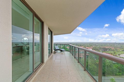 Condo in Palm Beach Gardens, Florida, 3 bedrooms  № 2181374 - photo 12