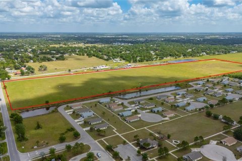 Terreno en venta en Arcadia, Florida № 1755512 - foto 1