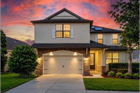 Casa en Groveland, Florida 5 dormitorios, 273.13 m2 № 2314709