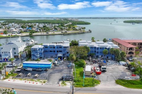 Propiedad comercial en venta en Englewood, Florida, 1675.49 m2 № 1847827 - foto 2
