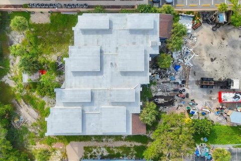 Propiedad comercial en venta en Englewood, Florida, 1675.49 m2 № 1847827 - foto 21