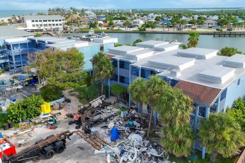 Propiedad comercial en venta en Englewood, Florida, 1675.49 m2 № 1847827 - foto 18