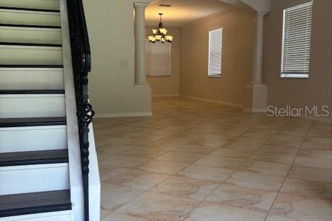 House in Kissimmee, Florida 4 bedrooms, 408.77 sq.m. № 1869426 - photo 15