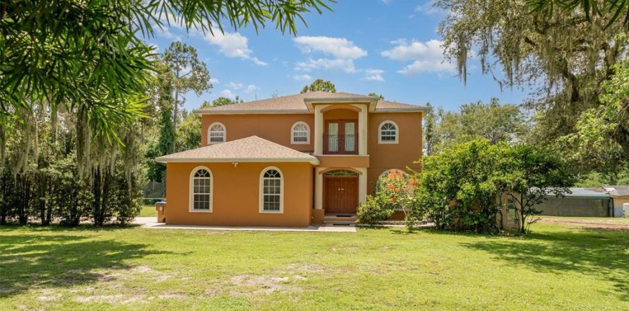 House in Kissimmee, Florida 4 bedrooms, 408.77 sq.m. № 1869426