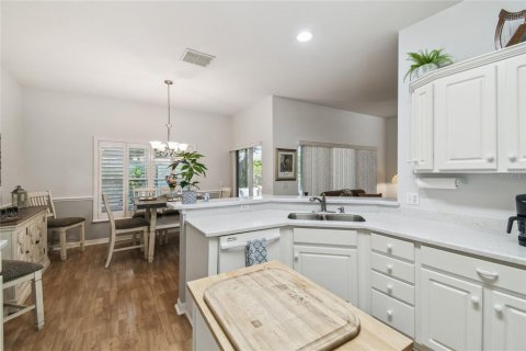 House in Poinciana, Florida 2 bedrooms, 136.29 sq.m. № 1648066 - photo 10