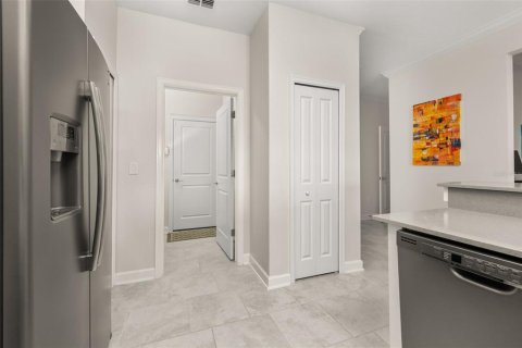 House in Winter Haven, Florida 2 bedrooms, 128.67 sq.m. № 1630651 - photo 10