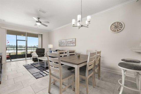 House in Winter Haven, Florida 2 bedrooms, 128.67 sq.m. № 1630651 - photo 13