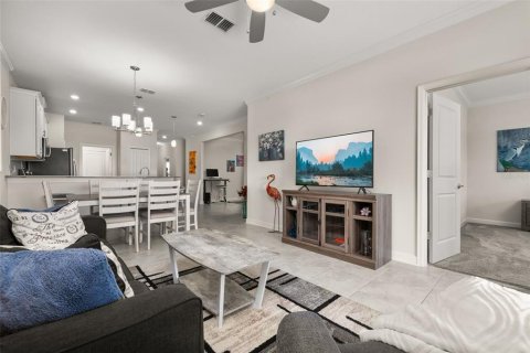 House in Winter Haven, Florida 2 bedrooms, 128.67 sq.m. № 1630651 - photo 18
