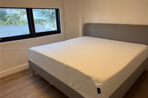 Condominio en alquiler en Miami Beach, Florida, 2 dormitorios, 95.78 m2 № 1896726 - foto 11