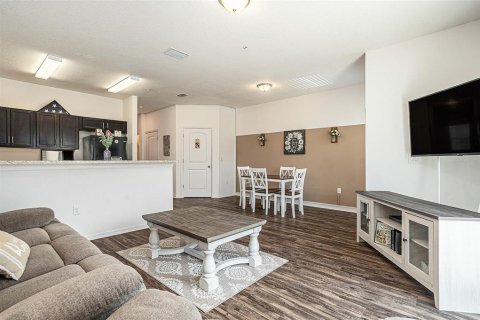 Adosado en venta en New Port Richey, Florida, 3 dormitorios, 153.47 m2 № 1793196 - foto 6