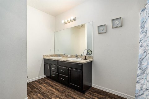 Adosado en venta en New Port Richey, Florida, 3 dormitorios, 153.47 m2 № 1793196 - foto 16