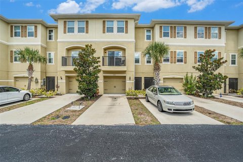 Adosado en venta en New Port Richey, Florida, 3 dormitorios, 153.47 m2 № 1793196 - foto 2