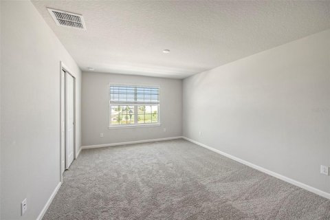 House in Lutz, Florida 5 bedrooms, 285.95 sq.m. № 2278033 - photo 29