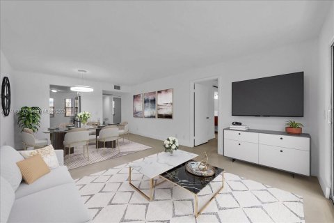 Condo in Pembroke Pines, Florida, 2 bedrooms № 1936541 - photo 3