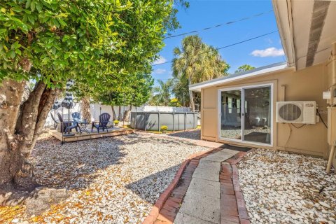 Casa en venta en Tampa, Florida, 3 dormitorios, 118.54 m2 № 2418701 - foto 26