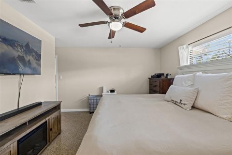 Casa en venta en Tampa, Florida, 3 dormitorios, 118.54 m2 № 2418701 - foto 16