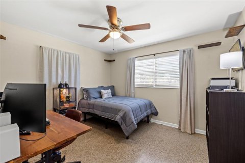 Casa en venta en Tampa, Florida, 3 dormitorios, 118.54 m2 № 2418701 - foto 20