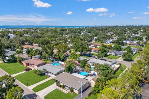 Casa en venta en Tampa, Florida, 3 dormitorios, 118.54 m2 № 2418701 - foto 30