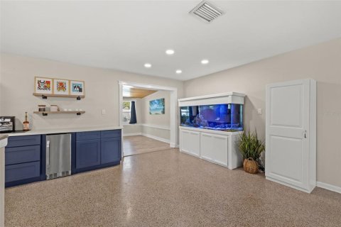 Casa en venta en Tampa, Florida, 3 dormitorios, 118.54 m2 № 2418701 - foto 10