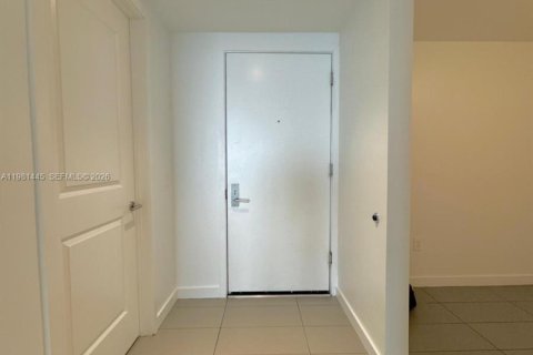 Снять в аренду кондоминиум в Майами, Флорида 1 спальня, 80.36м2, № 2079946 - фото 5