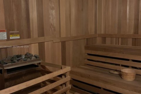Снять в аренду кондоминиум в Майами, Флорида 1 спальня, 80.36м2, № 2079946 - фото 22