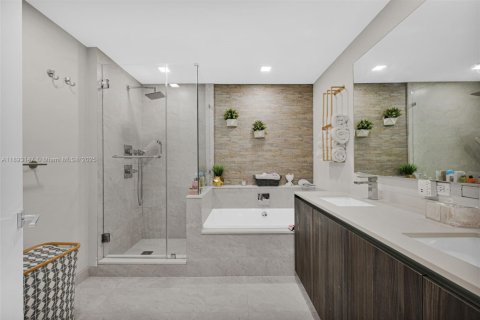 Copropriété à louer à Miami, Floride: 3 chambres, 187.48 m2 № 1946802 - photo 23
