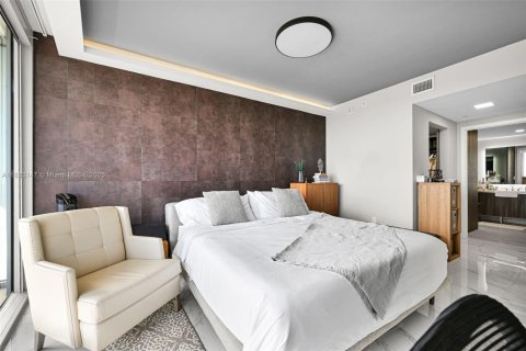 Copropriété à louer à Miami, Floride: 3 chambres, 187.48 m2 № 1946802 - photo 14
