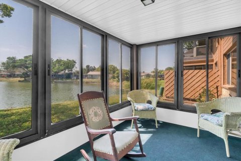Condo in New Port Richey, Florida, 2 bedrooms  № 1612689 - photo 15