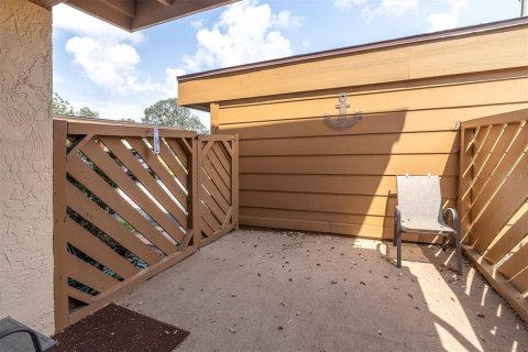 Condo in New Port Richey, Florida, 2 bedrooms  № 1612689 - photo 29