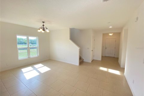 Villa ou maison à louer à Davenport, Floride: 4 chambres, 275.08 m2 № 2388592 - photo 5