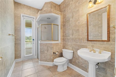 House in Winter Haven, Florida 3 bedrooms, 240.71 sq.m. № 1913367 - photo 25