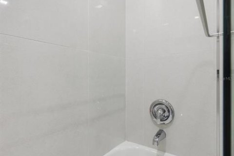 Appartement à louer à Sarasota, Floride: 2 chambres, 92.9 m2 № 2388707 - photo 24