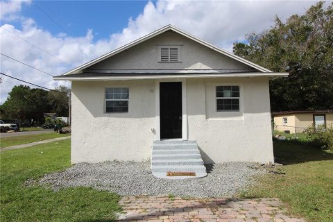 House in Orlando, Florida 3 bedrooms, 80.64 sq.m. № 1425655 - photo 1