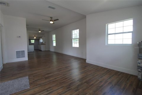 House in Orlando, Florida 3 bedrooms, 80.64 sq.m. № 1425655 - photo 6