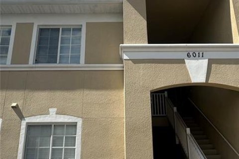 Condominio en venta en Riverview, Florida, 3 dormitorios, 106.93 m2 № 1517207 - foto 1