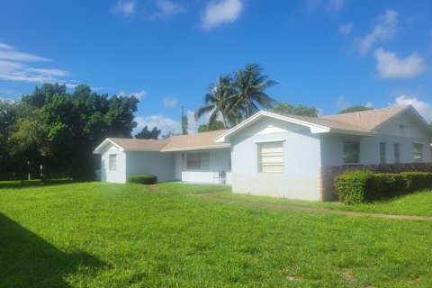 Apartment in Boynton Beach, Florida 2 bedrooms, 92.9 sq.m. № 2268425