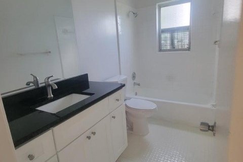 Apartment in Boynton Beach, Florida 2 bedrooms, 92.9 sq.m. № 2268425 - photo 6