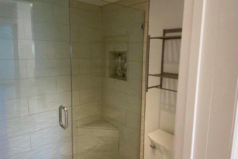 Condo in Deerfield Beach, Florida, 2 bedrooms  № 2401382 - photo 17