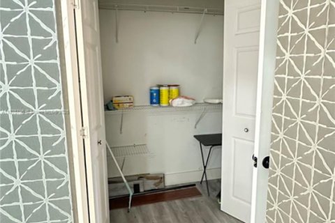 Купить кондоминиум в Плантация, Флорида 2 спальни, 100.33м2, № 2015799 - фото 16